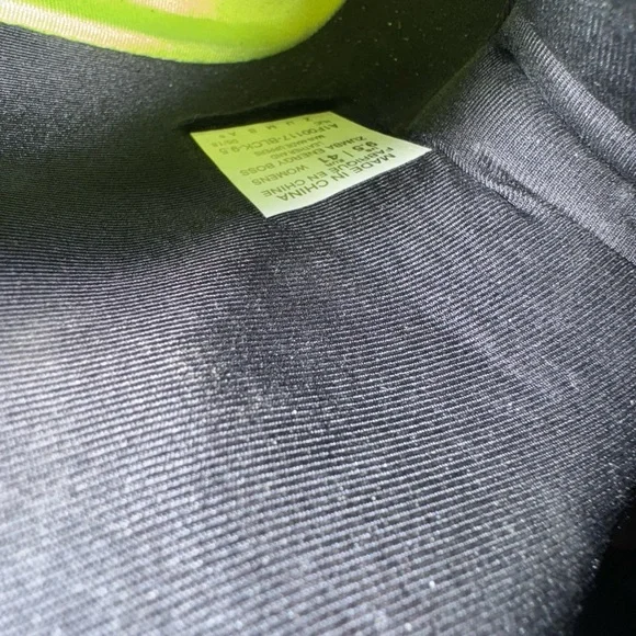 Zumba women’s sneakers size 9.5 dance shoes - Picture 4 of 5